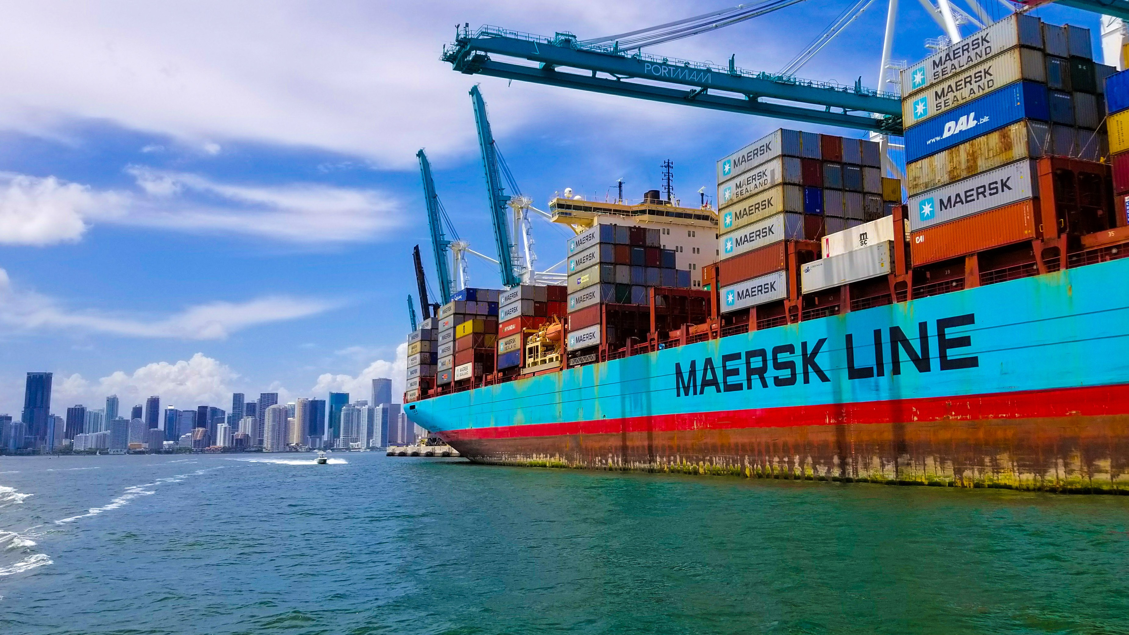 Maersk Shifts AE12 Terminal to Rijeka Gateway (RGW)